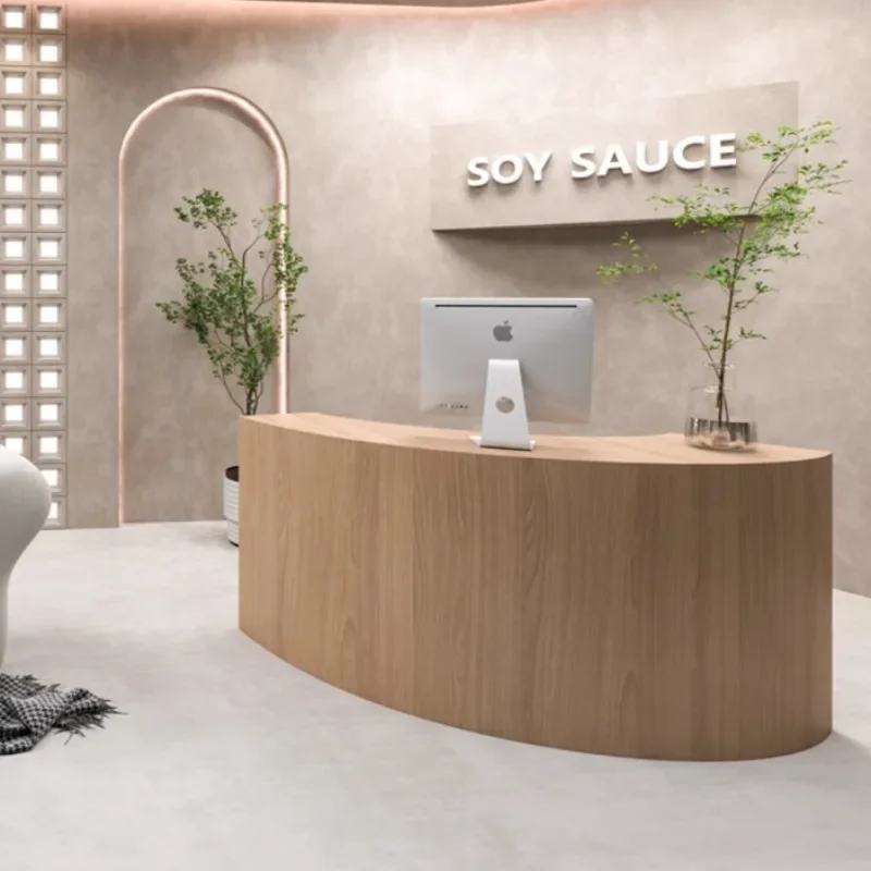 Office Furniture Bali - 曲線状のデスクテーブル、美容サロンカウンター、屋外受付バー、木製店舗用小型家具、美的感覚に配慮したデザイン